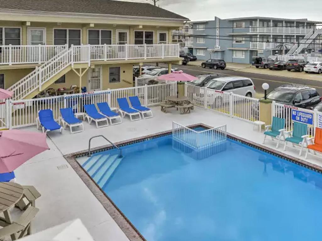 2510 ATLANTIC AVENUE ERIN SHORES 111 NORTH WILDWOOD SUMMER VACATION RENTALS WITH POOL at